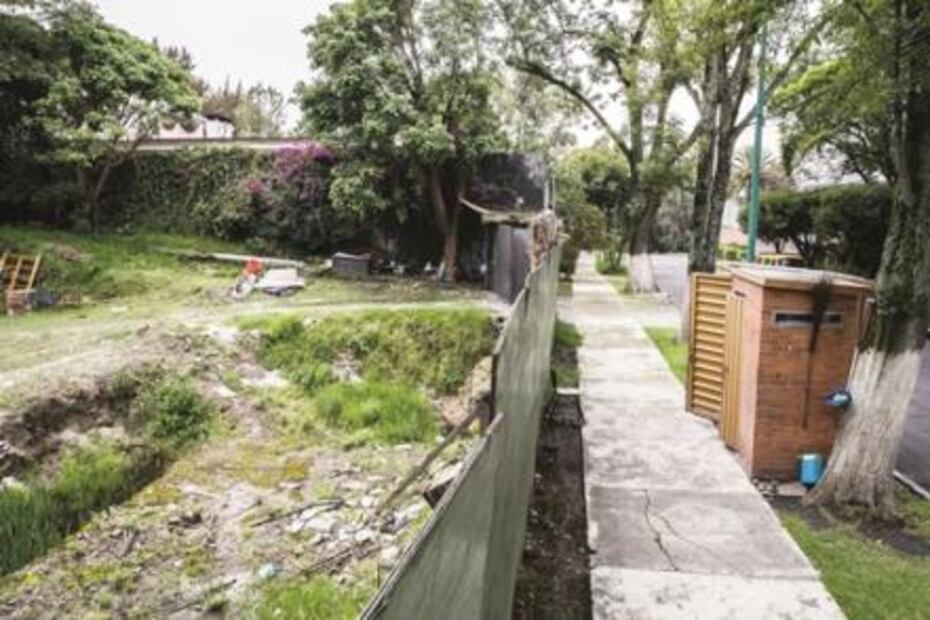 Duarte construía mansión en las Lomas