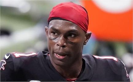 Falcons transfieren al receptor Julio Jones a los Titans