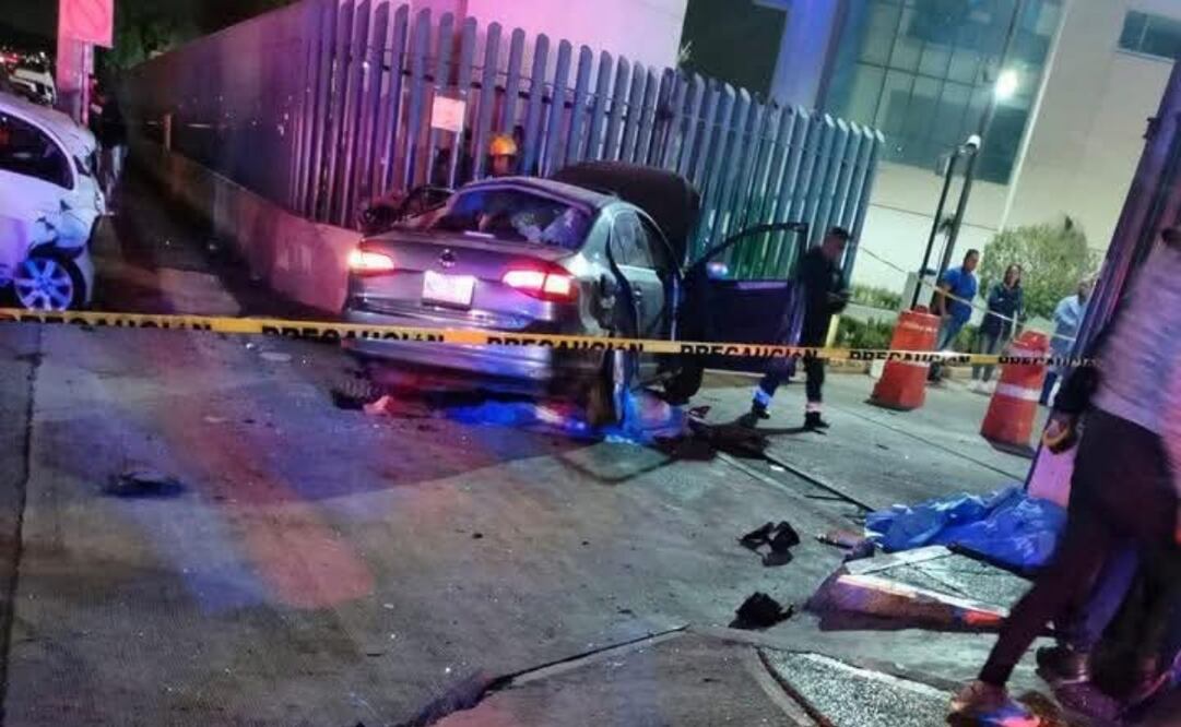 Auto arrolla a 11 personas en Tecámac. Foto: especial