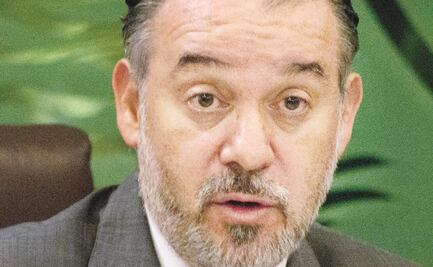 Ex mandatario lideró grupo criminal de 9 personas: PGR