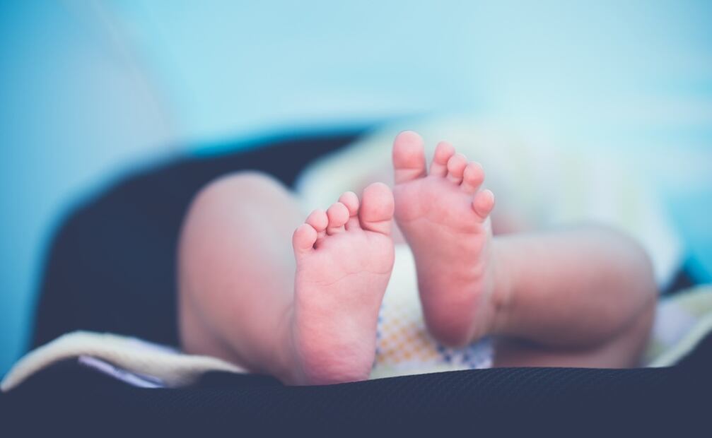 El delito de tráfico de menores habría sido cometido contra un bebé de seis. Foto: Pixabay