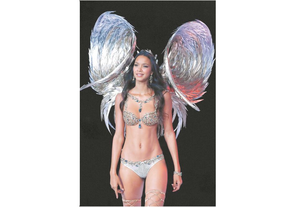 Por décadas el desfile anual ha sido escaparate de supermodelos. Foto: Archivo El Universal
