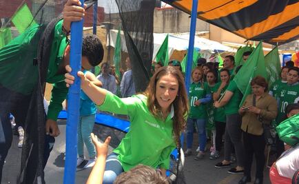 Mariana Boy festeja Día del Niño con menores de Iztapalapa