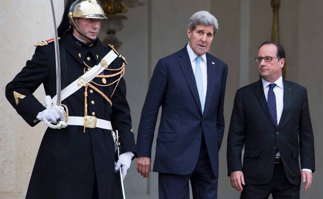 Kerry promete cooperar con Francia contra terrorismo