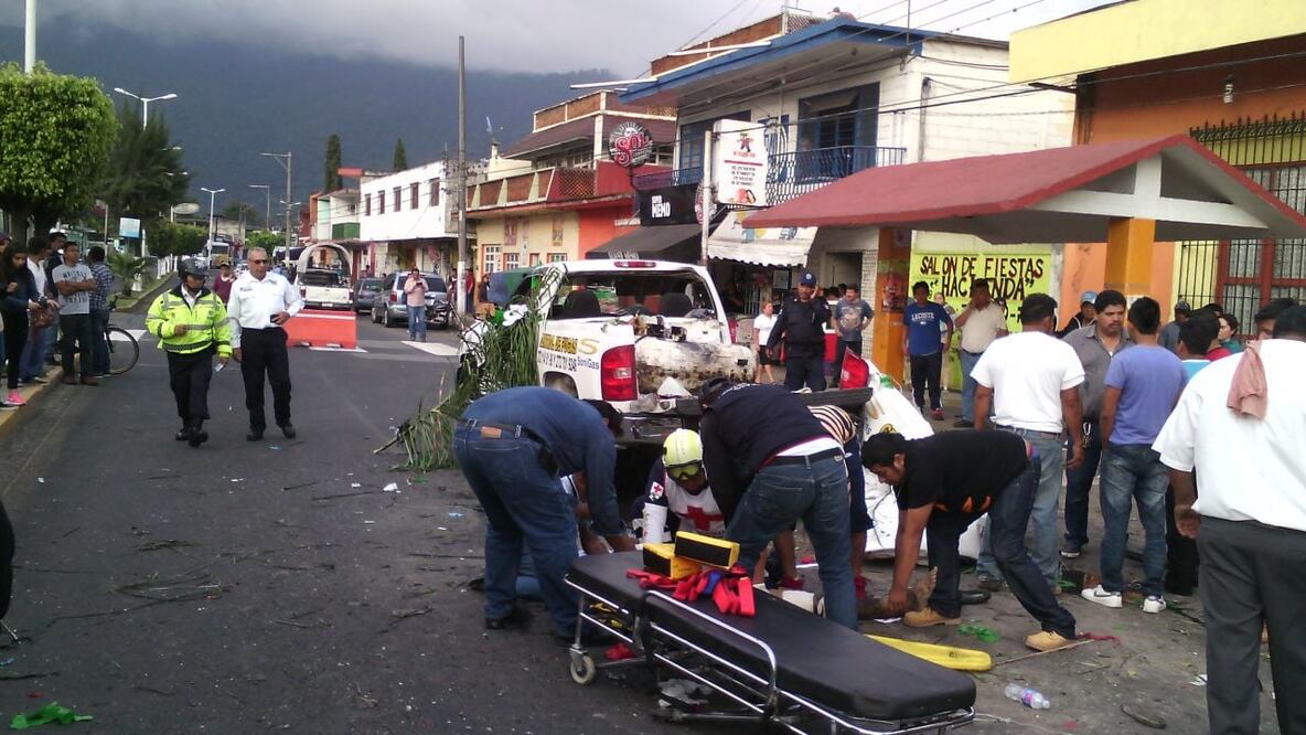 En el lugar al menos 14 personas resultaron gravemente heridas con quemaduras de primero y segundo grado (Fotos: Cortesía Diario El Buen Tono)