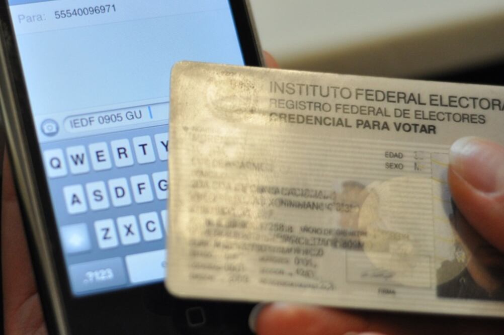 El robo de identidad es un delito que en los últimos años ha tenido una tendencia al alza en el país y que, según especialistas, en promedio les cuesta entre 40 mil y 50 mil pesos a las personas defraudadas (ARCHIVO. EL UNIVERSAL)