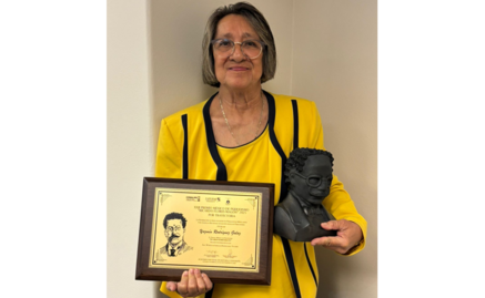 Reconocen trayectoria de la corresponsal de EL UNIVERSAL en Yucatán, Yazmín Rodríguez Galaz