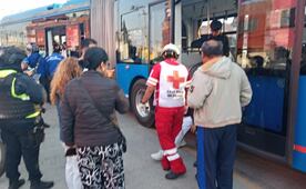 Tras choque de trolebús en Chalco, 6 personas ya fueron dadas de alta: Servicio de Transportes Eléctricos; dos siguen en observación médica