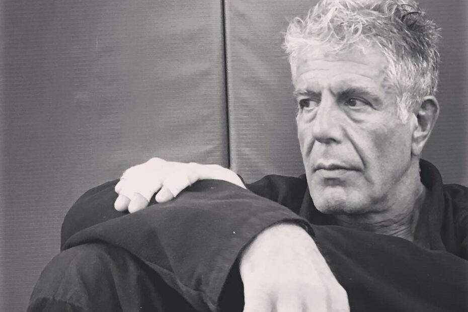 Conocido por su estilo auténtico y directo, Anthony Bourdain dejó un legado imborrable en la cocina y la televisión mundial. Créditos: Instagram oficial @anthonybourdain (13 de julio de 2016)