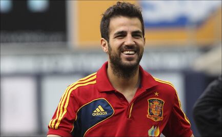 ¡Adiós, leyenda! El español Cesc Fábregas anuncia su retiro como futbolista profesional