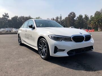 BMW presenta el Serie 3 hecho en México