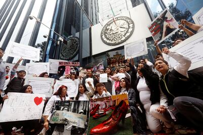 Exigen a PGR atraer casos de feminicidios en CDMX y Edomex