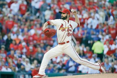 Virus ‘pega’ a García y Cardinals