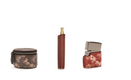 Coach lanza accesorios para cannabis