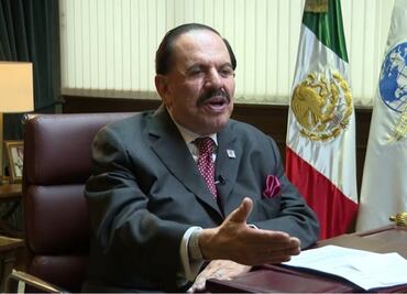Ealy Ortiz relata cómo un secretario de Gobernación le envió recados con dos columnistas; ADN publica segunda parte de entrevista con Curzio