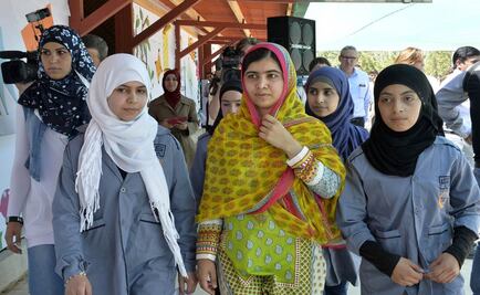 Malala inaugura escuela para niñas sirias refugiadas