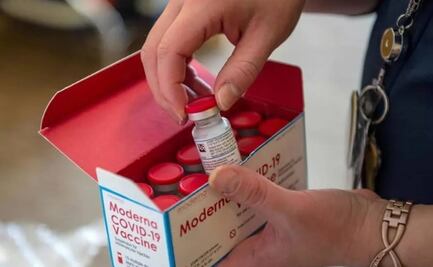 Reino Unido autoriza la vacuna de Moderna; será la tercera en el país