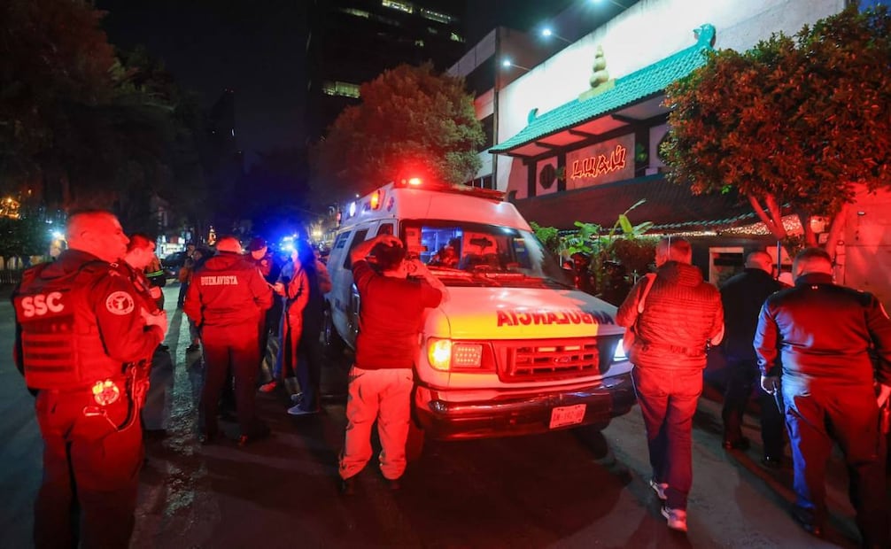 Balean a un hombre dentro de un restaurante la Zona Rosa (21/12/2025). Foto: Francisco Rodríguez / EL UNIVERSAL