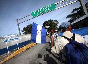 Fleeing gang warfare, more Central Americans seek refuge in Mexico