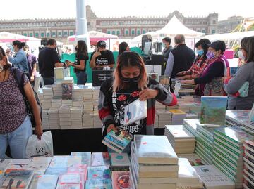 Con la FIL Zócalo, el público busca retomar la normalidad