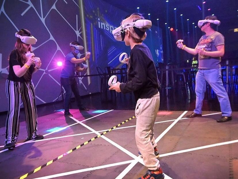 El parque cuenta con juegos para todas las edades, ideales para visitas familiares o con amigos.
Foto: Facebook Inspark