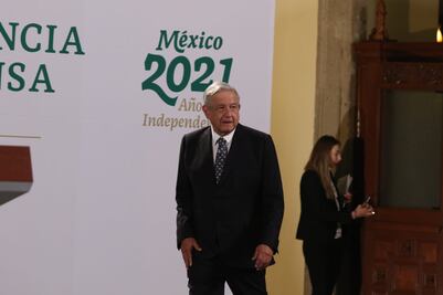 El INE es de los más costosos del mundo, de los más ineficientes y son muy parciales: AMLO