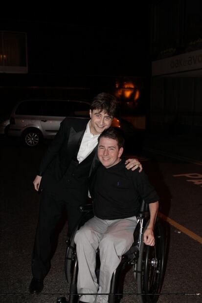 A Harry Potter le cae maldición