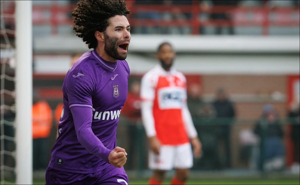 César Huerta tuvo un debut de ensueño, aseguran en Bélgica / Foto: AFP