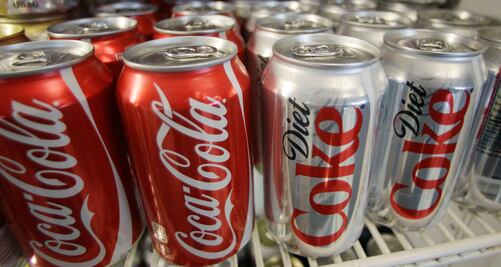 Nigeria prohíbe productos de Coca-Cola por considerarlos "venenosos"