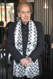 Celebran vida y obra de González de León