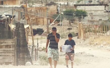 Pobreza, a la baja; dejan esa condición 17 millones 