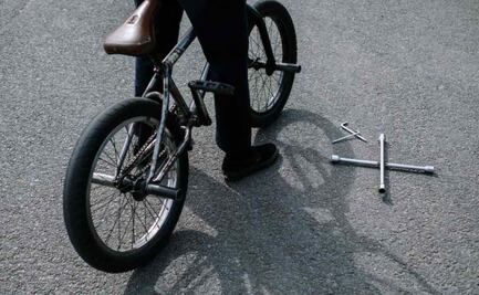 Por intentar robar una bici, le mutilan los dedos con un machete en Guanajuato