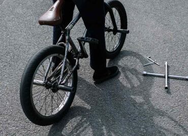 Por intentar robar una bici, le mutilan los dedos con un machete en Guanajuato