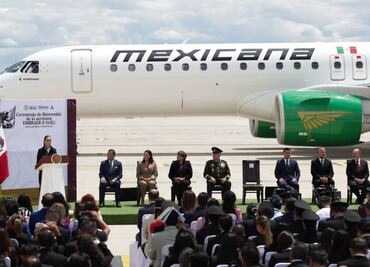 "Recuperar Mexicana de Aviación no es un capricho": Sheinbaum; aerolínea recibe el primer avión Embraer E195-E2 de Brasil