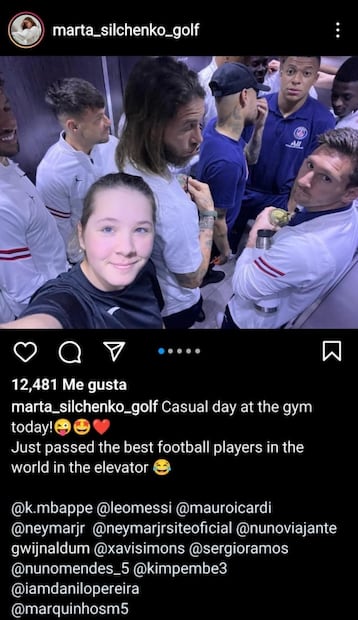 Joven golfista se encuentra en el elevador a todas las figuras del PSG