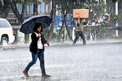 Prevén lluvias por la tarde en gran parte del país