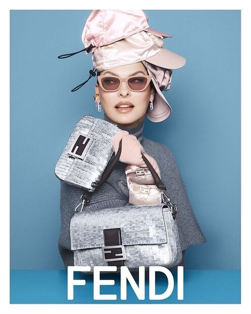 Lo que debes saber de la bolsa Baguette de Fendi que ahora luce Danna Paola