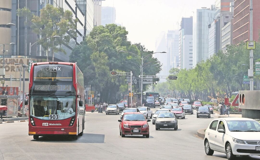 Autos con engomado rosa no circulan este martes, 17 de noviembre