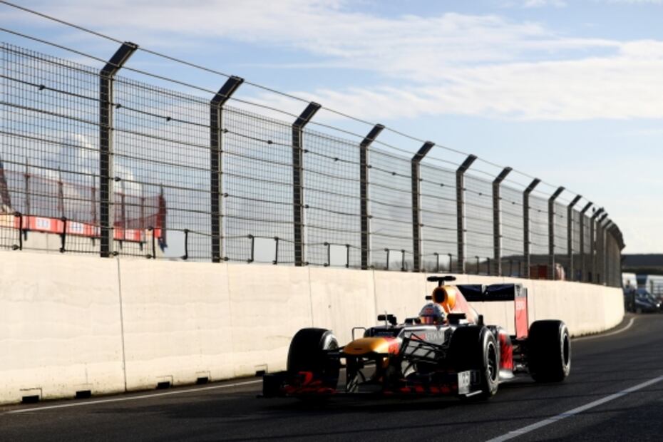 Max Verstappen inaugura nuevo circuito en Holanda para la F1