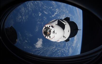 Tras paso de misil antisatélite, astronautas de la EEI están a salvo y reanudan actividades