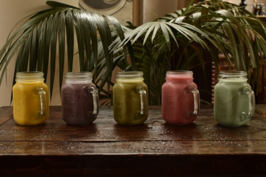 Conoce estos smoothies y toasts veganos to-go en la Roma