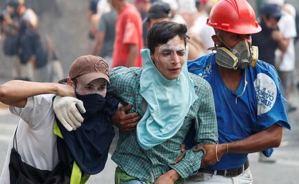 Al menos 69 heridos en movilizaciones en Venezuela