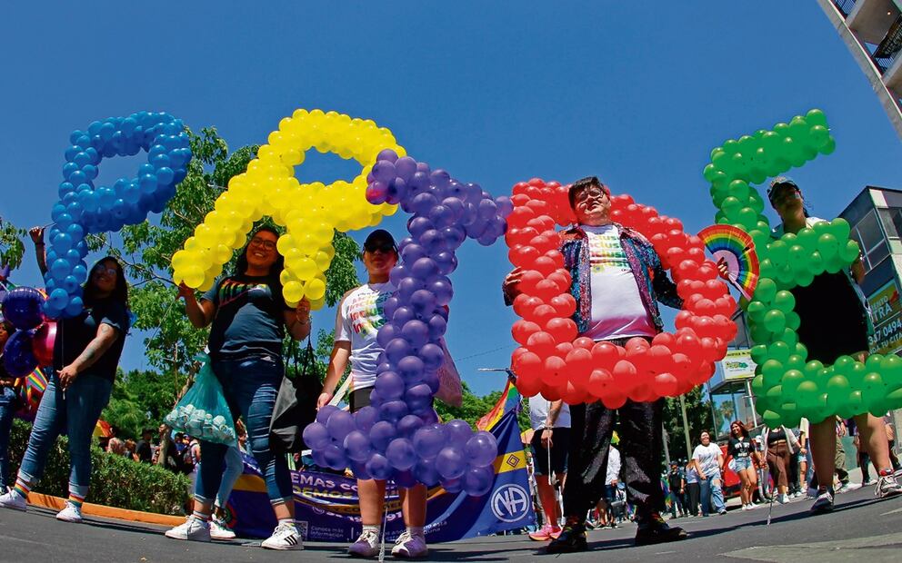 Marcha por el Día del Orgullo LGBTIQ+ 2024.Foto: EFE / Francisco Guasco