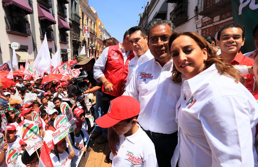 Claudia Ruiz assieu, dirigente nacional del PRI, acompaña al candidato Alberto Jiménez Merino (ARCHIVO. EL UNIVERSAL)