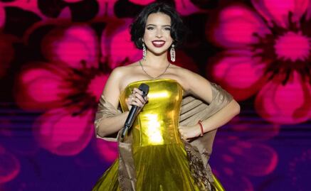 Ángela Aguilar es nombrada "Mujer del año" y desata críticas en las redes sociales