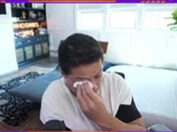 VIDEO: Chicharito llora en vivo tras ser invitado a un torneo de futbol