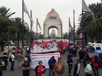 Exhiben supuestos salarios de 16 funcionarios de la UAM