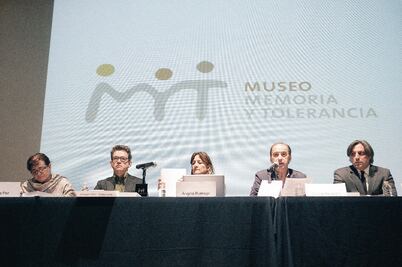 Expertos: aún no está escrita la verdad sobre los 43