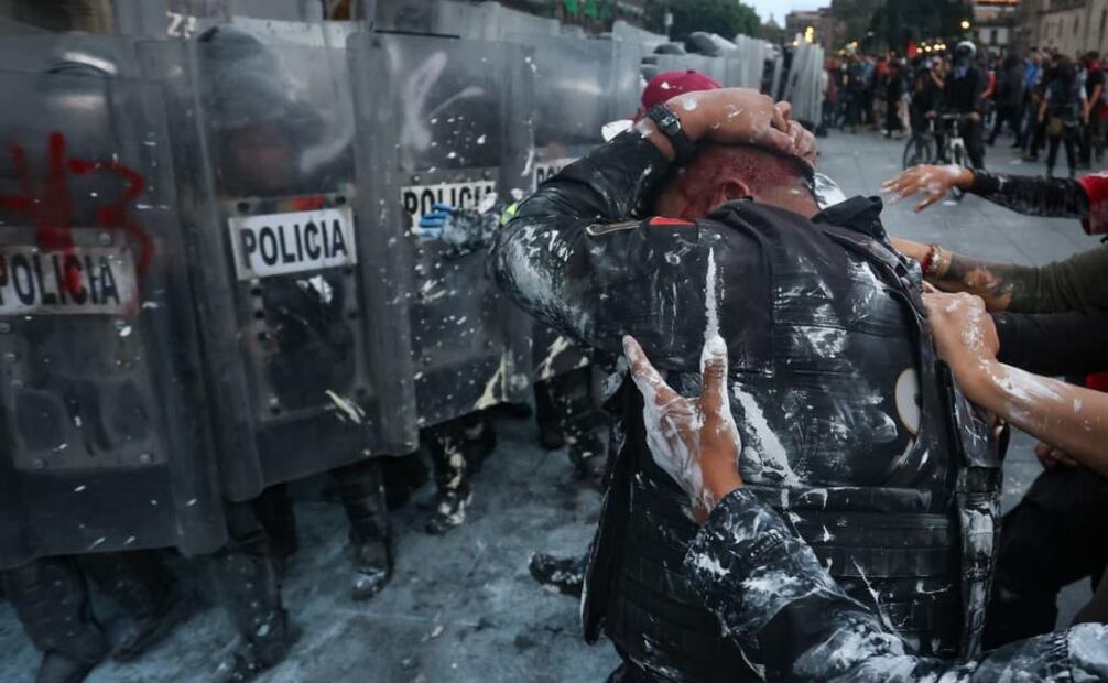 Disturbios y enfrentamientos durante la marcha del 2 de octubre de 2025. Foto: Luis Camacho/ EL UNIVERSAL
