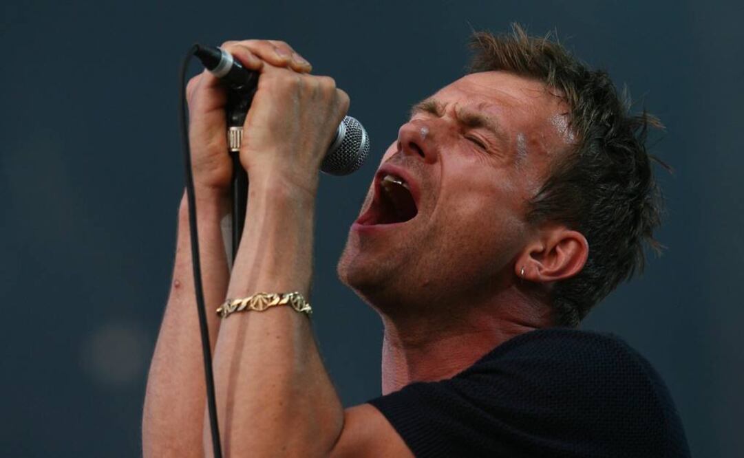 El músico es parte de las mil 196 personas, la mayoría ciudadanos anónimos que trabajan para su comunidad, que recibió el reconocimiento. FOTO: Archivo.